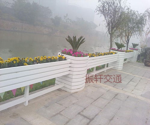 車道護(hù)欄類型道路護(hù)欄廠家價格定做